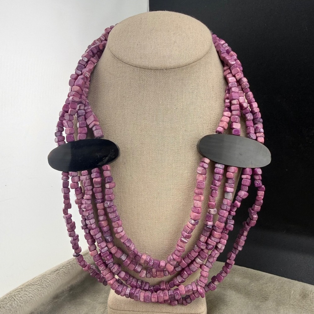 Vintage‎ Polished Stone Beaded Necklace Layered Purple 23"